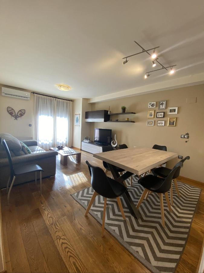 Apartament Neret I Sort Esterno foto